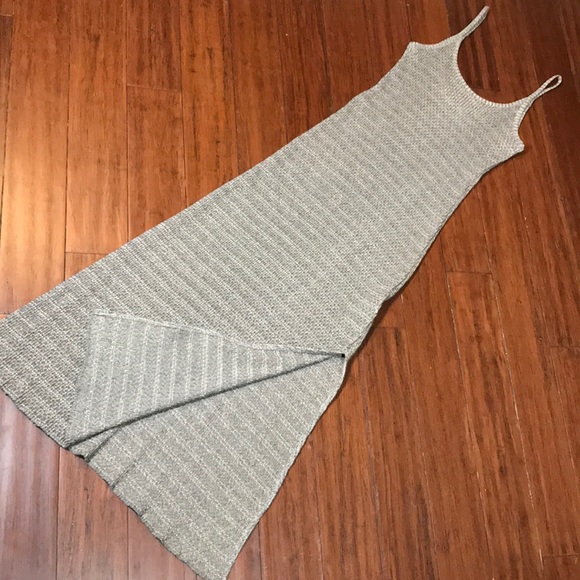 Dress - Picture 2 of 8